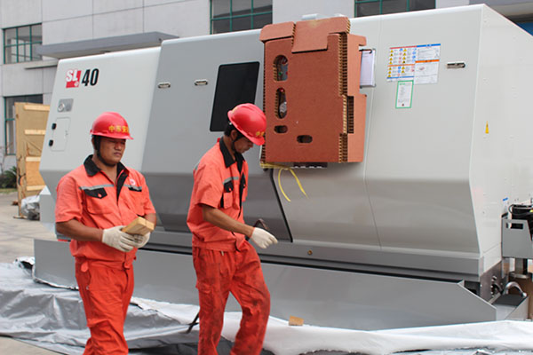 加工中心設備搬運 加工中心設備搬運