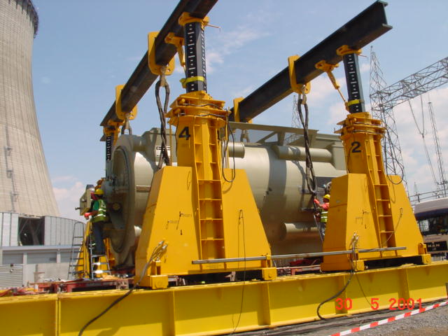 液壓龍門(mén)吊該如何進(jìn)行維護(hù)？